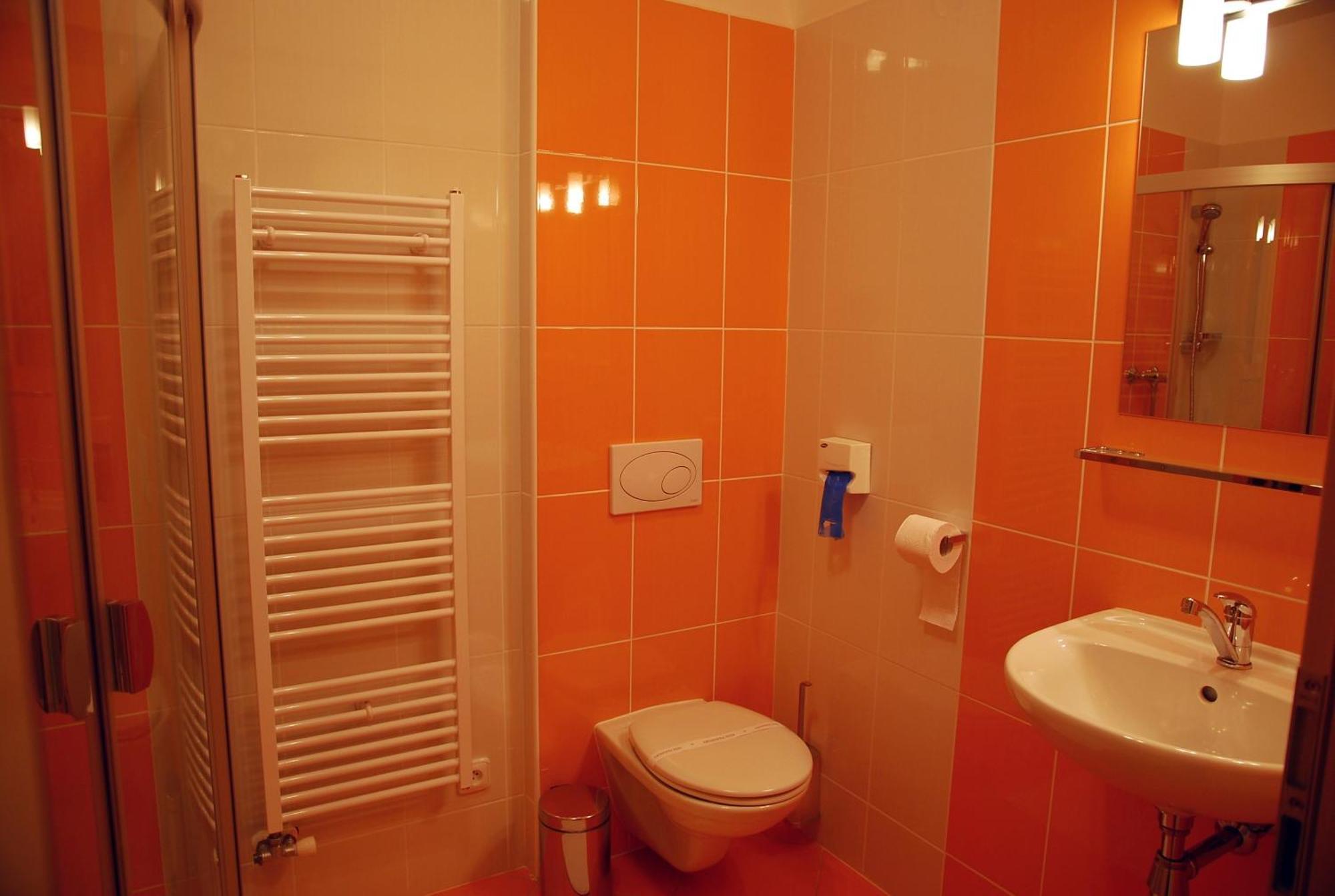 אולומוץ Hotel Senimo מראה חיצוני תמונה
